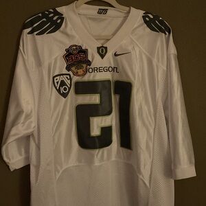 Vtg Nike Men's White and Black Oregon Jersey